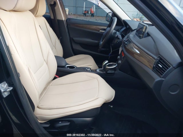 2014 BMW X1 XDRIVE28I VIN: WBAVL1C59EVY13872
