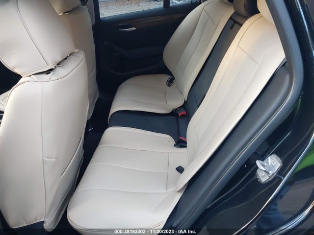 BMW X1 Xdrive28i 2014 WBAVL1C59EVY13872 Image 8