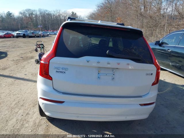 YV4L12PV0P1943742 Volvo Xc90 B5 Core