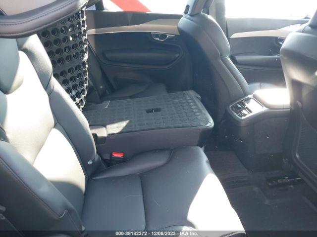 YV4L12PV0P1943742 Volvo Xc90 B5 Core