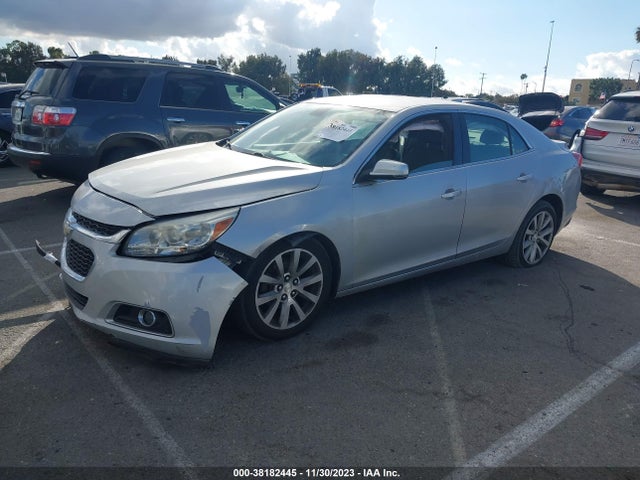 Chevrolet MALIBU 2LT 2015 1G11D5SLXFF245044 Image 2