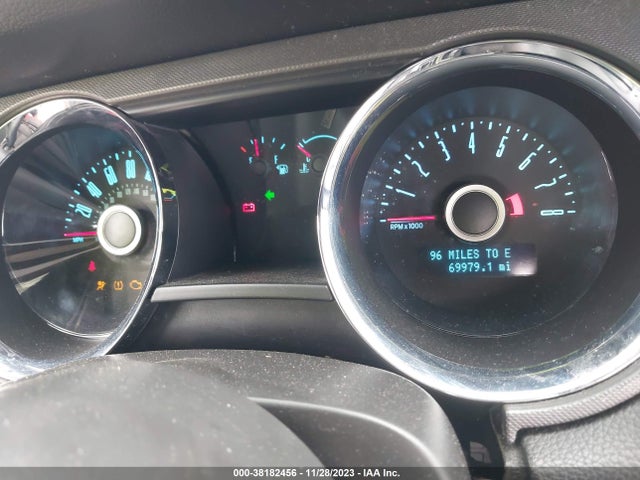 2014 FORD MUSTANG V6 VIN: 1ZVBP8AMXE5264807