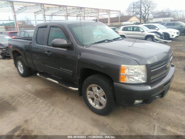 2010 CHEVROLET SILVERADO 1500 LT VIN: 1GCSKSE3XAZ293632