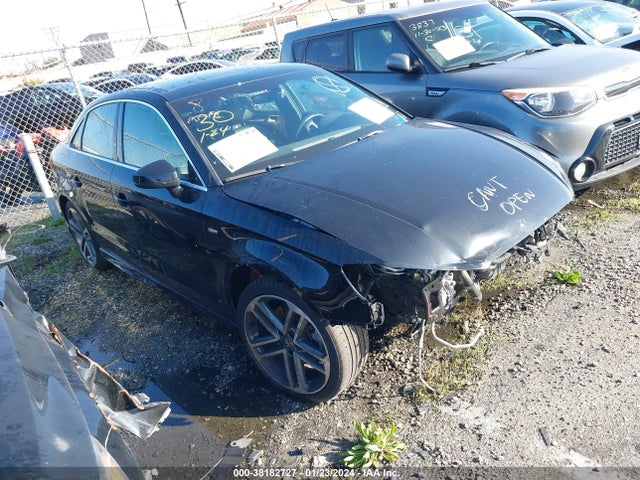 2019 WAUGUGFF9K1021186 main image