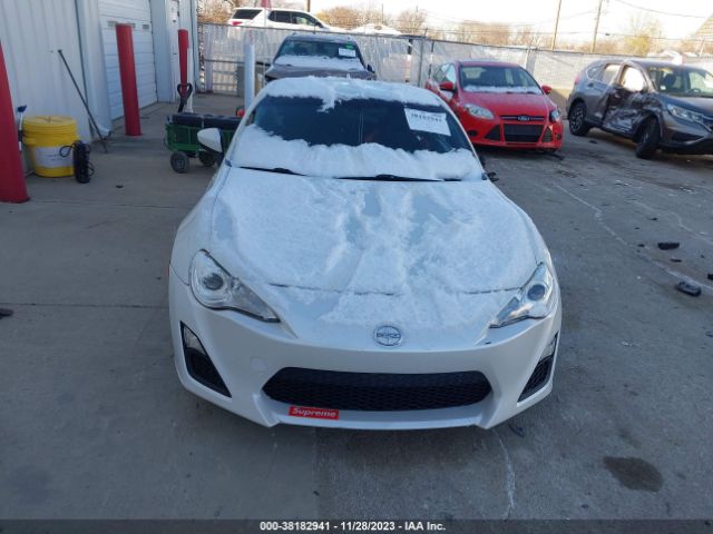 JF1ZNAA17F8713550 Scion FR-S