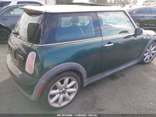 2004 MINI COOPER S WMWRE33464TD84976 Photo 3