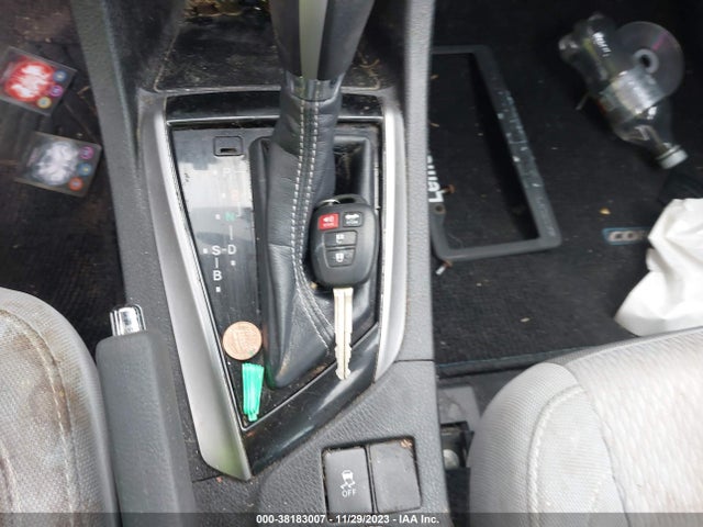 Toyota COROLLA LE 2015 5YFBURHE2FP307931 Image 11