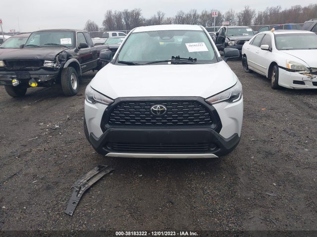 Toyota Corolla Cross L 2023 7MUAAAAG8PV058227 Image 13