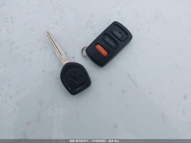 2005 MITSUBISHI ENDEAVOR LS VIN: 4A4MM21S05E072949
