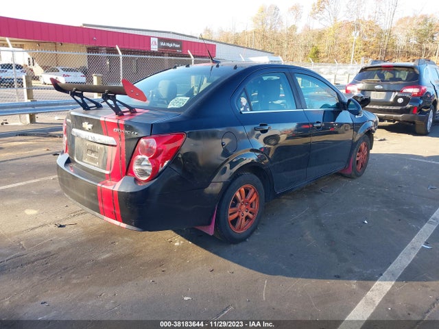 Chevrolet Sonic Lt Auto 2014 1G1JC5SH2E4138899 Image 4