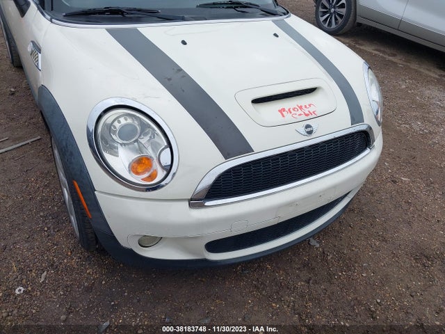2009 MINI COOPER S WMWMF73539TW81652 Photo 5