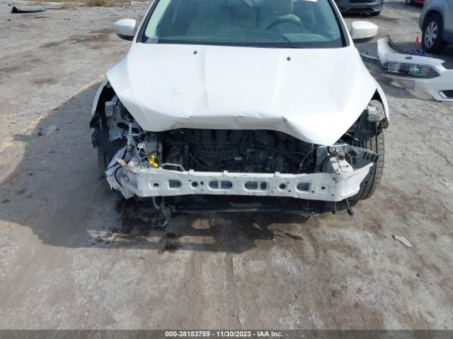 2018 FORD FOCUS 1FADP3N20JL279531 Photo 5