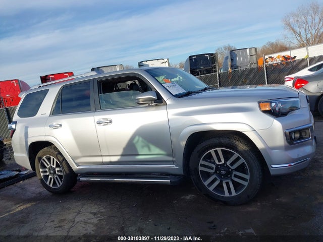 Toyota 4runner Limited 2018 JTEZU5JR3J5180936 Image 14