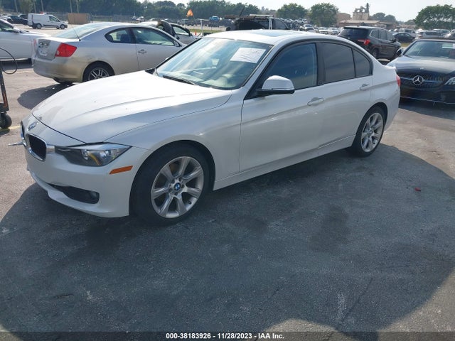 2014 BMW 320I XDRIVE VIN: WBA3C3G5XENR25044