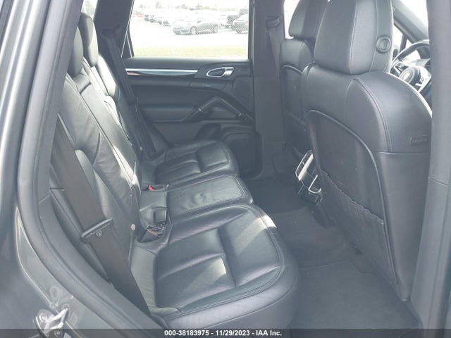2016 PORSCHE CAYENNE WP1AA2A21GLA01758 Photo 7