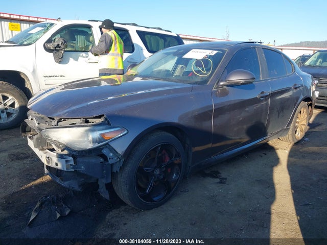 ZARFAEDN3H7537030 Alfa Romeo Giulia Awd