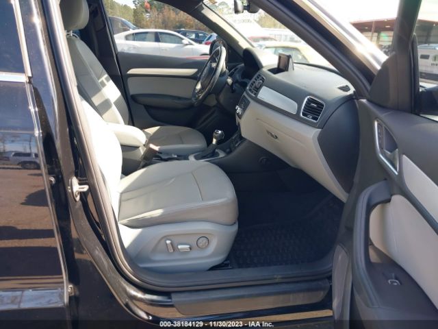 WA1EFCFSXGR019556 Audi Q3 2.0t Premium Plus