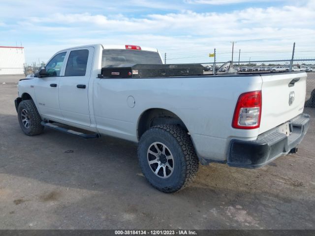 2022 RAM 2500 3C6UR5HJ1NG308077 Photo 2