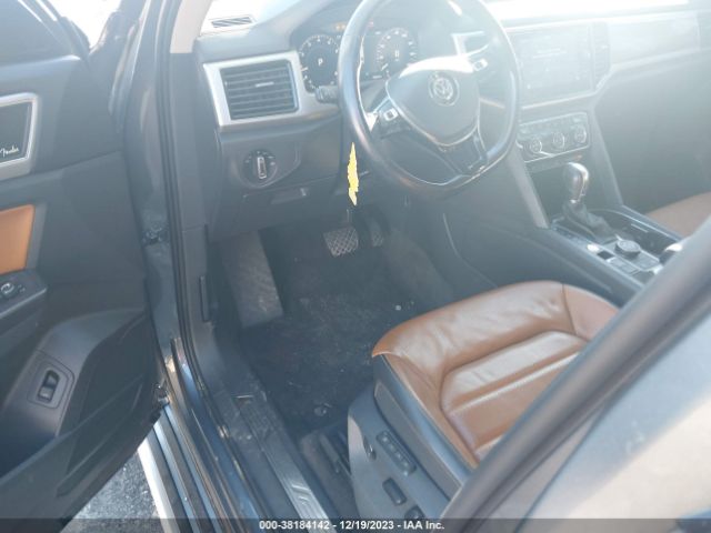 1V2NR2CA9JC517453 Volkswagen Atlas 3.6l V6 Sel Premium