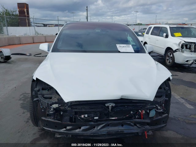 2016 TESLA MODEL X 60D/70D/75D/90D/P100D VIN: 5YJXCBE27GF024254