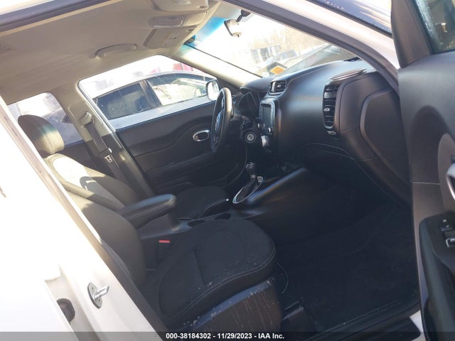 KIA SOUL + 2019 KNDJP3A5XK7010184 Image 5