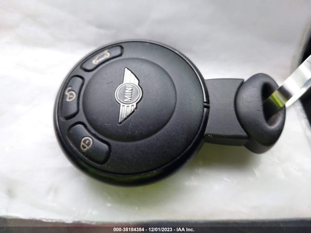 2009 MINI COOPER WMWMF33599TW79879 Photo 10