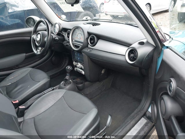 2009 MINI COOPER WMWMF33599TW79879 Photo 4