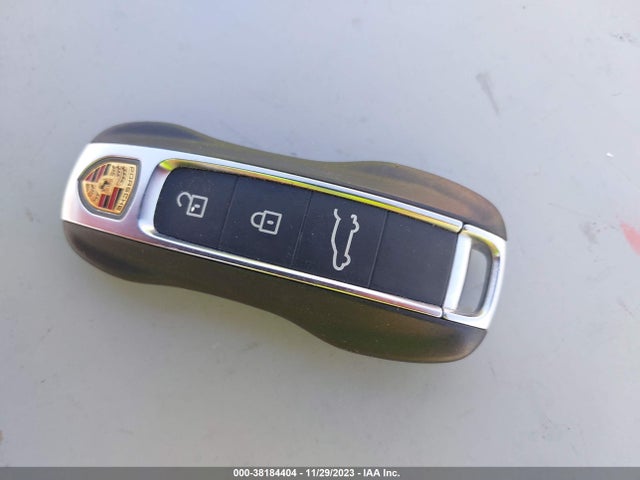 2023 PORSCHE CAYENNE WP1AA2AYXPDA01126 Photo 10