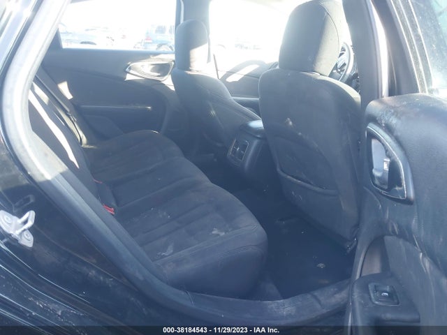 Chrysler 200 Limited 2015 1C3CCCABXFN653585 Image 8