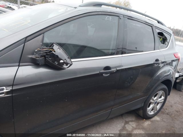 1FMCU0G97FUA52454 Ford ESCAPE SE