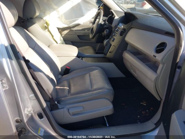 5FNYF3H21FB016422 Honda PILOT LX