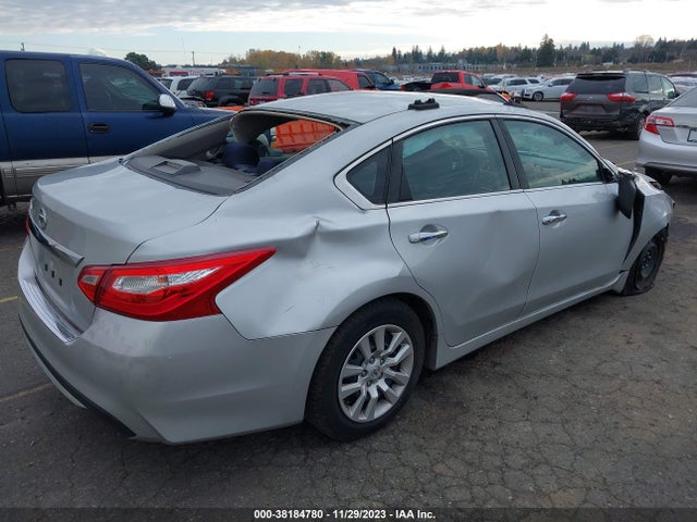 Nissan Altima 2.5 S 2016 1N4AL3AP3GN375702 Image 4