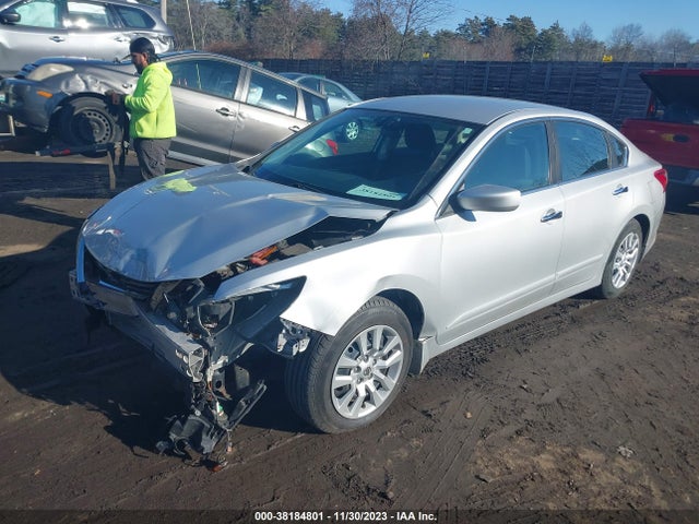 Nissan Altima 2.5 S 2016 1N4AL3AP8GN323868 Image 2