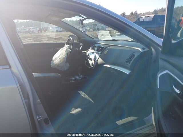 Nissan Altima 2.5 S 2016 1N4AL3AP8GN323868 Image 5