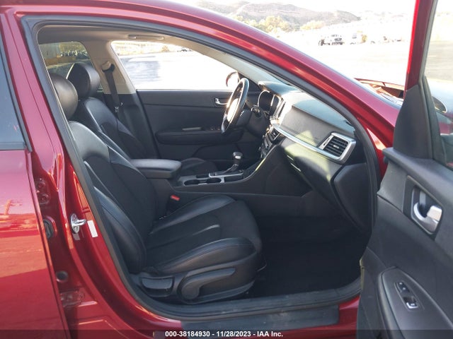 KIA Optima S 2019 5XXGT4L34KG325108 Image 5