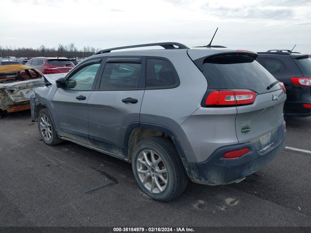 1C4PJLAB6GW137108 Jeep Cherokee Sport