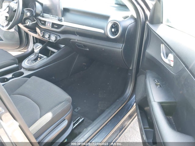 2021 KIA FORTE LXS VIN: 3KPF24AD3ME290101