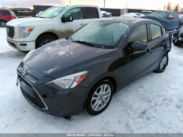 3MYDLBZV1GY132267 Scion IA