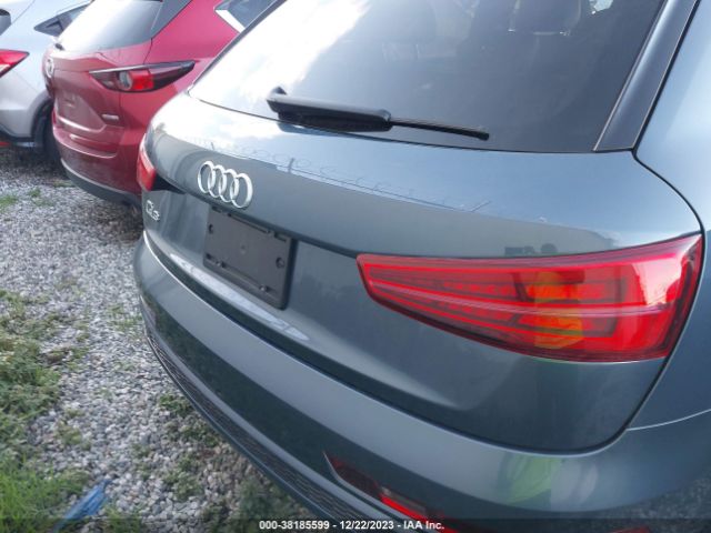 WA1BCCFS1JR030349 Audi Q3 2.0t Sport Premium/2.0t Premium