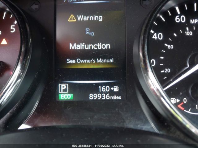 JN8AT2MT8HW408593 Nissan Rogue Sl