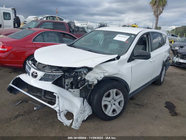 Toyota RAV4 LE 2014 2T3ZFREV6EW120211 Image 2