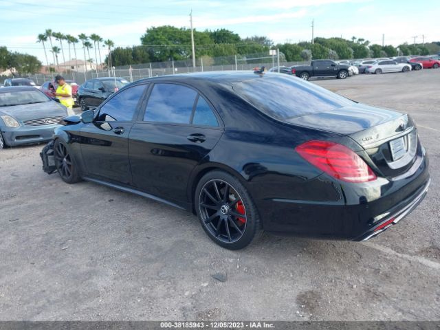 2016 MERCEDES-BENZ AMG S 63 WDDUG7JB5GA204101 Photo 2