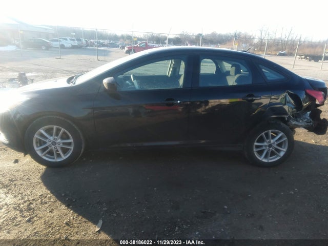 2018 FORD FOCUS SE VIN: 1FADP3F29JL235042