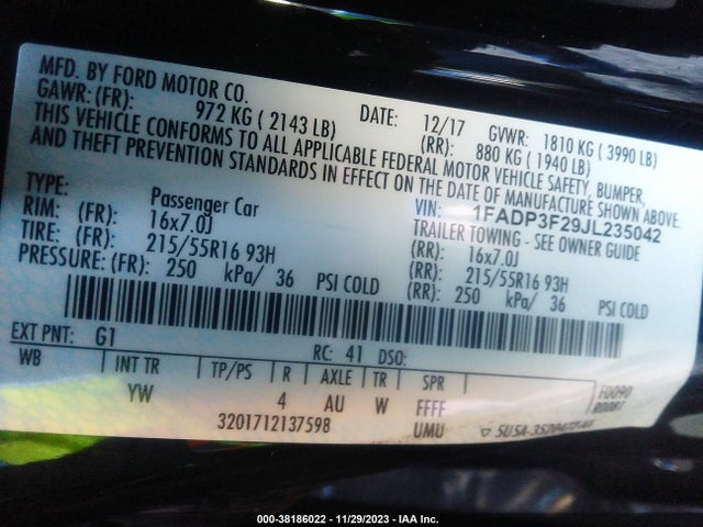 2018 FORD FOCUS SE VIN: 1FADP3F29JL235042