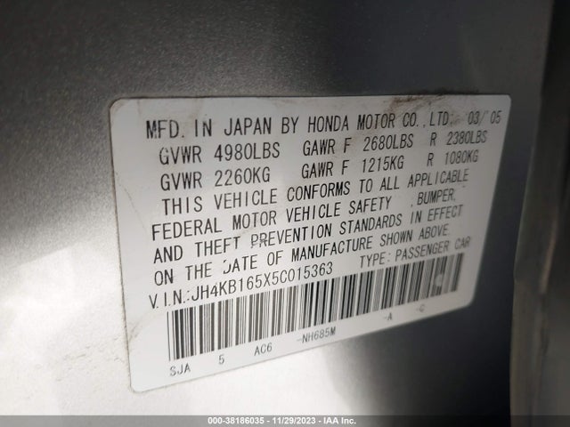 2005 ACURA RL 3.5 VIN: JH4KB165X5C015363