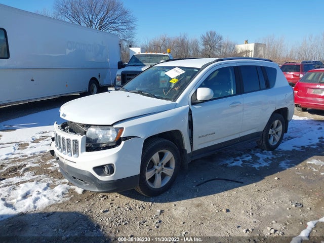 2015 JEEP COMPASS LATITUDE VIN: 1C4NJDEB9FD208464