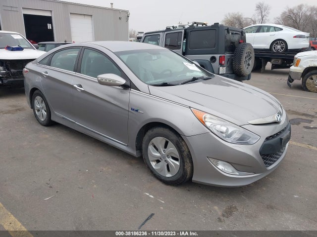 2013 HYUNDAI SONATA HYBRID VIN: KMHEC4A44DA093090