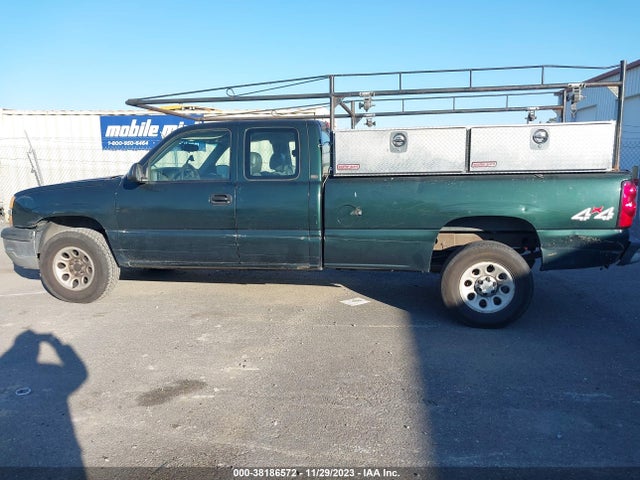 2005 CHEVROLET SILVERADO 1500 WORK TRUCK VIN: 1GCEK19V65E199201