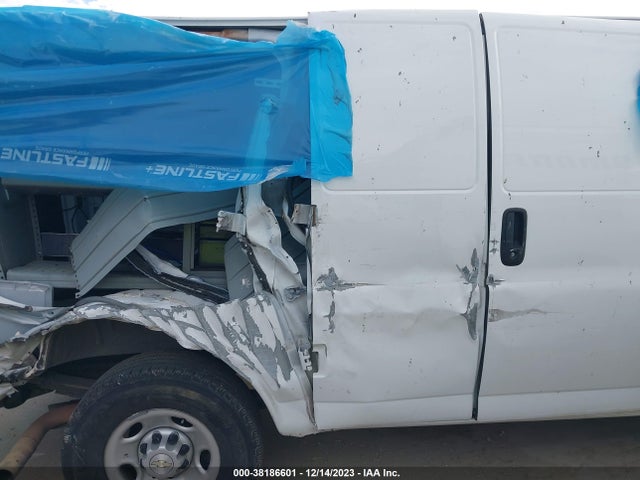 2021 CHEVROLET EXPRESS CARGO RWD 3500 REGULAR WHEELBASE WT VIN: 1GCZGGF70M1144874