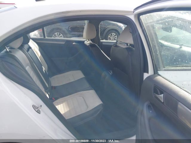 3VWB17AJ0GM272025 Volkswagen Jetta 1.8t Sport